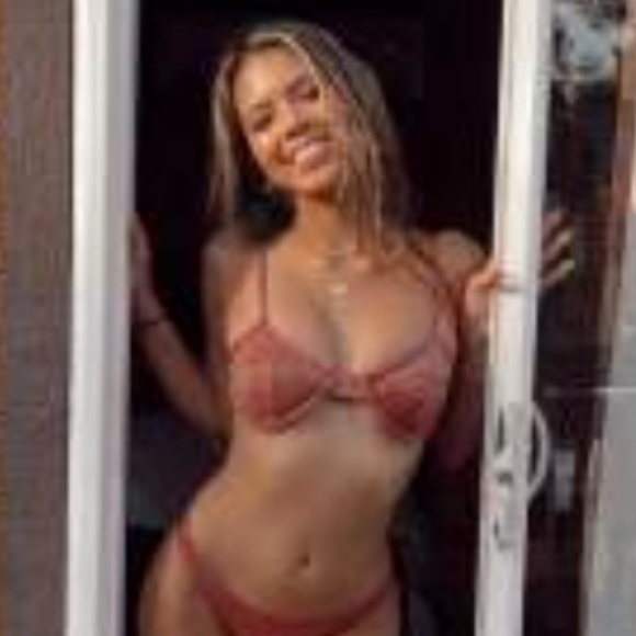 Xhilaration™ Metallic Textured Underwire Bikini Top -Rust in Size S (0-2) # - Picture 4 of 9